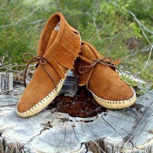 Squaw boots shop moccasins