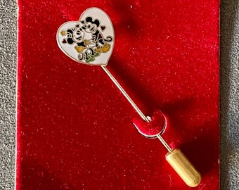 Vintage Mickey & Minnie Heart Stick Pin