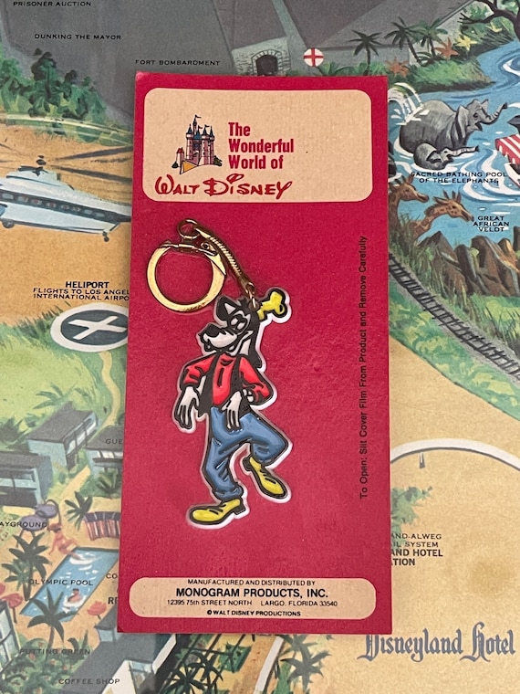 Goofy New Old Stock Vintage Disney Keychain - image 1