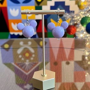 Pendientes de cuentas de Mickey Mouse livianos (varios colores disponibles) Lavender