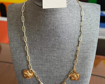 Minnie Mouse Necklace Featuring Vintage Minnie Charms with a Heart & a Bow PLUS EARRINGS