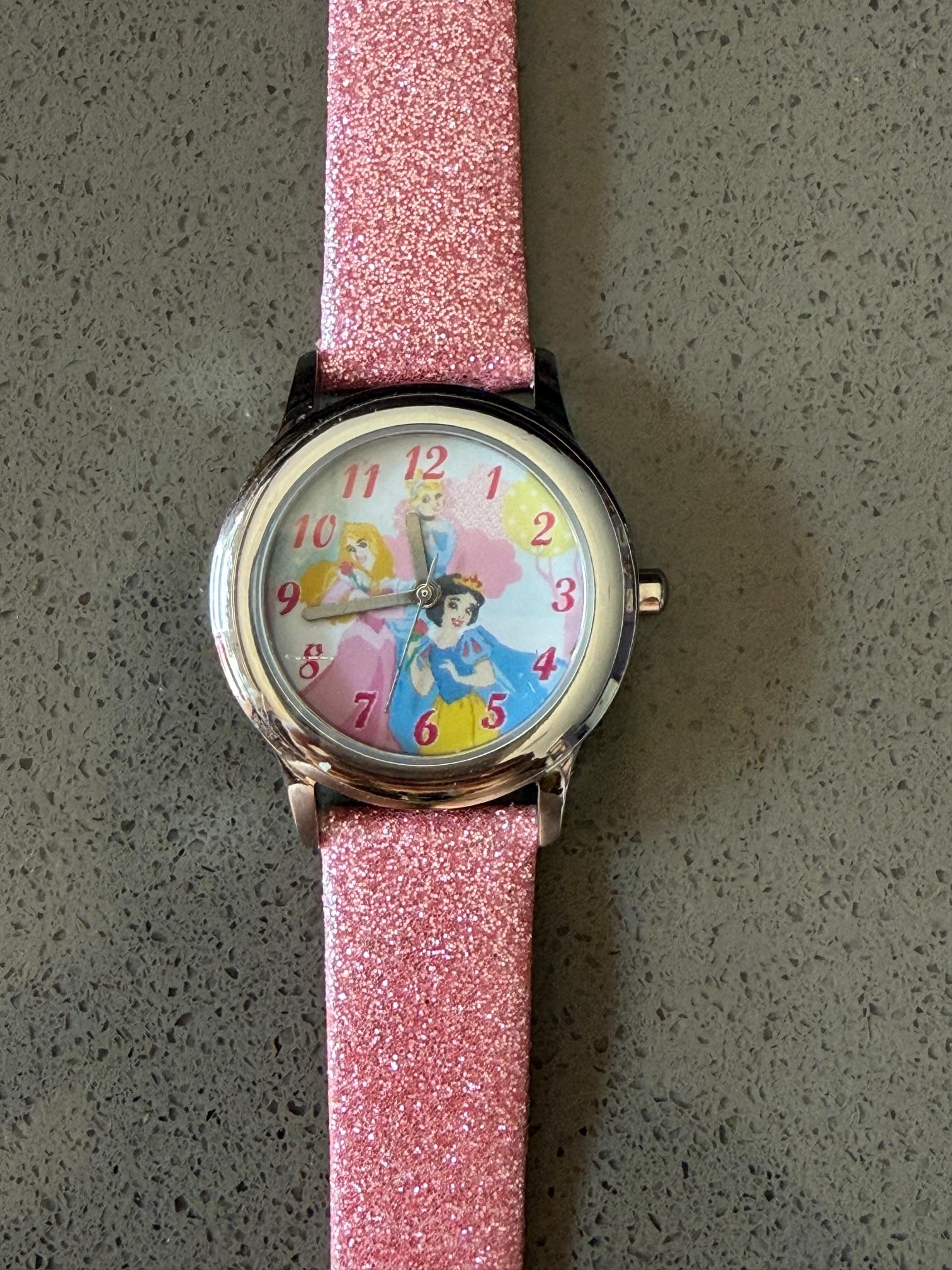 Vintage Disney Princess Watch With Pink Glitter Leather Band (snow