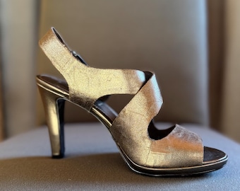 Bandolino Y2K Strappy Heels