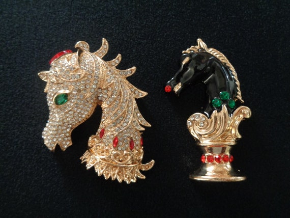 2 Lot Fashion Brooches Horses Horse Gold Tone Metal Black  display picture 1