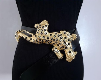 Gold Metal Leopard Figurine Signed Belt Buckle Gold Plated  display picture 3