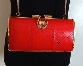 入手困難　美品　PICCHIOTTI アクセサリーポーチ　パテントレザー　レッド Vintage NINA RICCI Paris Gold Tone Metal Red Hot Tomato Color