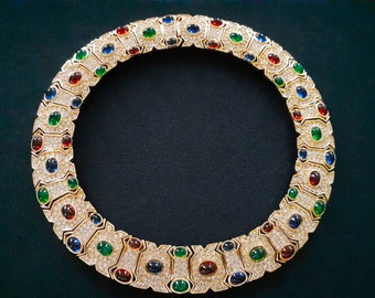 CINER Holiday Glam Jewelry Yellow Gold Plated & Clear Crystal Oval Cut Blue Sapphire Green Emerald Red Ruby Gripoix Glass Cabochons Necklace