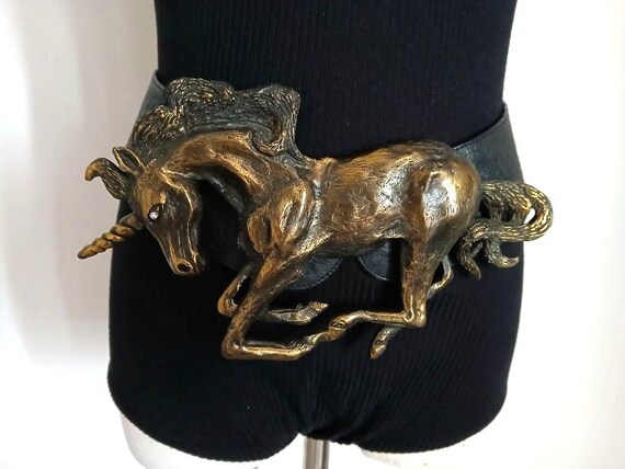 Fantastic Vintage LALOON Exclusive Design Mythical Creature  display picture 3