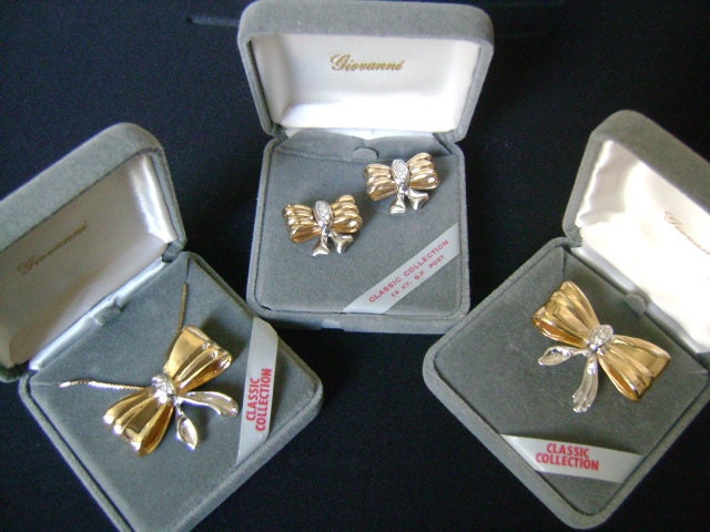 Giovanni Collection - Etsy