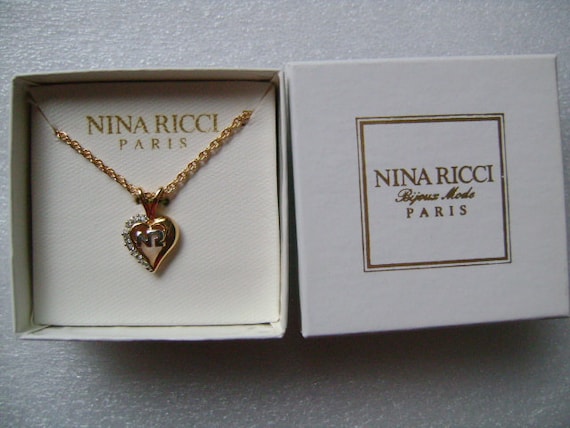Lovely NINA RICCI NR Logo Original Box Gold Plated Tiny Chain W