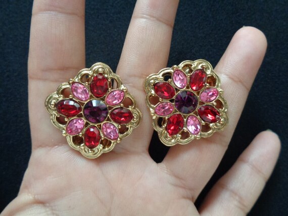 Gorgeous 2 Pair of Vintage Earrings Jewelry Gold … - image 5