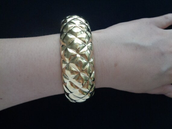 Vintage CINER Jewelry High Polished Finish Yellow Gold Tone