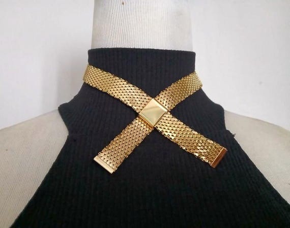 Classic Vintage LANVIN Paris Shiny Gold Tone Metal Mesh Y Collar