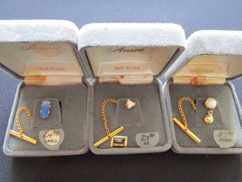 ANSON Men/'s Jewelry 3 Lot Suit Tie Accessories Real Pearl CZ Cubic Zirconia Blue Lapis Lazuli Stone Tie Tacks Yellow Gold Plated Metal /& Box