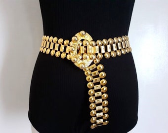 Fabulous Ornate Embossed Book Chain Style Victorian Revival Dramatic Runway Gold Tone Waist Belt Studded Oval Shaped Buckle 34"L Accessories