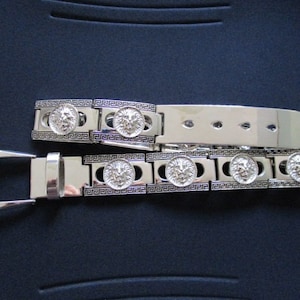 Awesome Heavy 431 Grams Silver Tone Striking Lion&#39;s Lion Face Head Greek Key Pattern Meander Designs UNISEX Men&#39;s and Women&#39;s Belt Fits L XL