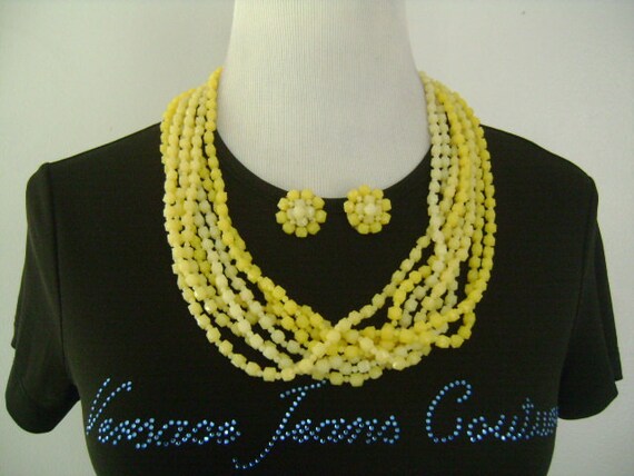 Lovely Vintage Hong Kong Multi Layer 8 Strands Br… - image 4