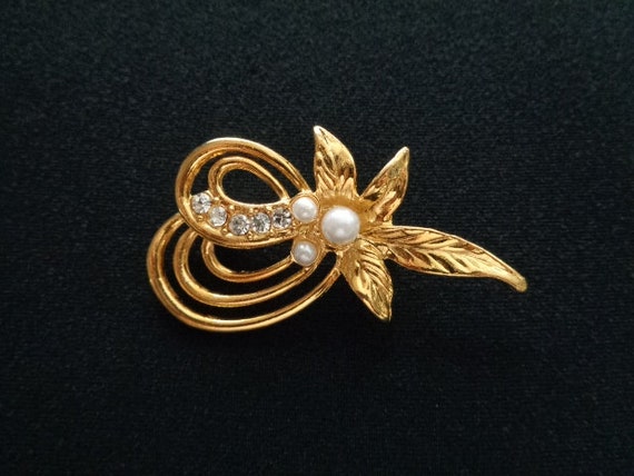 Lot 3 Lovely Vintage Jewelry Brooches Pins Gold T… - image 6