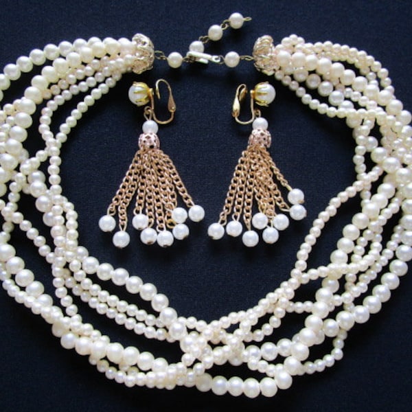 Vintage HONG KONG Demi Parure Jewelry Set Luster Cream White Faux Pearls Beads W/ Gold Tone Accents Torsade Necklace Dangling Drop Earrings