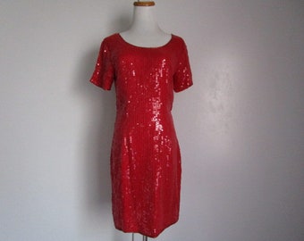 Beautiful Vintage STYLEWORKS Lipstick Tomato Red Hot Color Silk Shimmering Sequins Dress Christmas Holiday Dinner Party Special Occasion 6 S