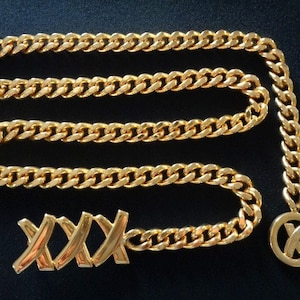 Vintage Paloma Picasso Iconic Logo XOXO Kisses Hugs Monogram Buckle Circle Disc Charm Gold Heavy Link Chain Adjustable Belt Necklace XS S M