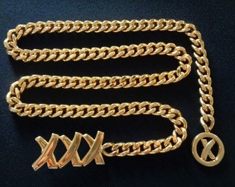 Vintage Paloma Picasso Iconic Logo XOXO Kisses Hugs Monogram Buckle Circle Disc Charm Gold Heavy Link Chain Adjustable Belt Necklace XS S M