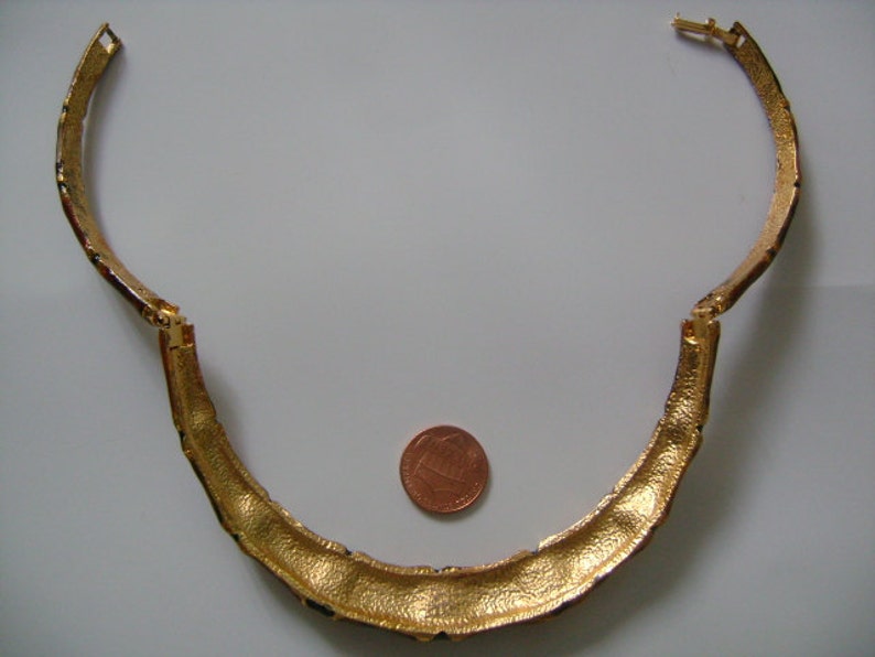 Goldtone Enameled Fall Autumn Colors Golden Brown Black Enamel Hinged Very Slim Small Choker Collar Silhouette Necklace 13Long Weight 62.6g
