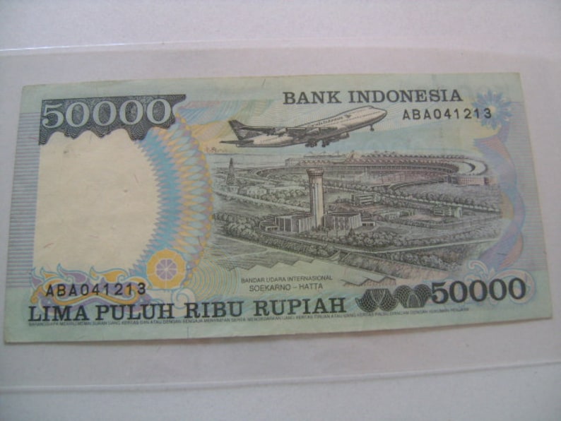 Indonesia 50000 Fifty Thousand Rupiah Paper Money Banknote