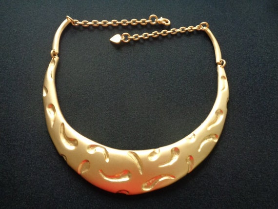 Half moon hotsell collar necklace