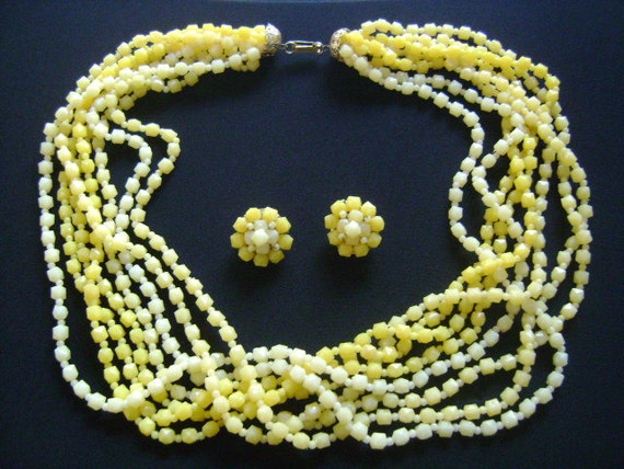 Lovely Vintage Hong Kong Multi Layer 8 Strands Br… - image 1