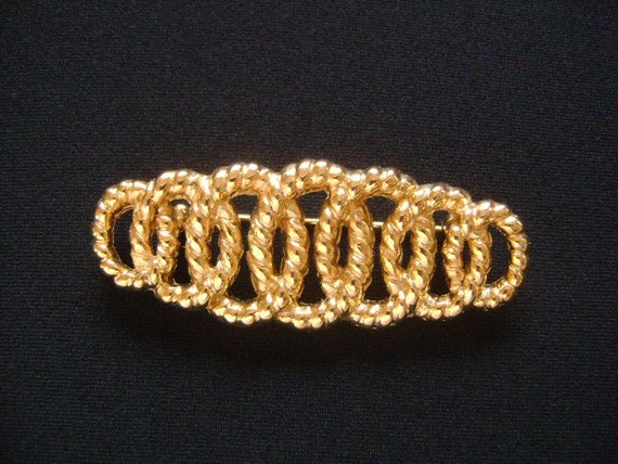 Vintage Mimi Di N Gold Tone Vintage Mimi Di N Statement Gold Tone Horse Buckle Made In  main image 2