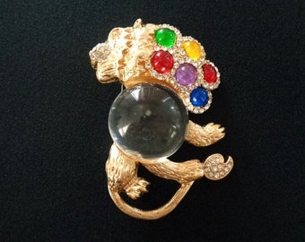 Fabulous Jeweled Lion Gold Tone and Translucent Clear Lucite Glass Jelly Belly Yellow Red Purple Blue Rhinestones Brooch Pin Pendant Jewelry