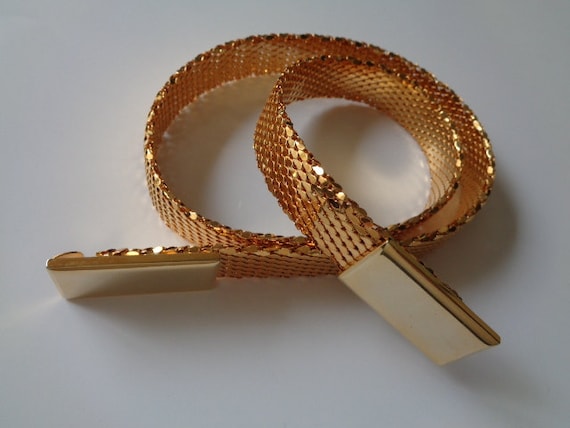 Gorgeous Vintage High Gloss Metal Finish Gold Mesh Disco  display picture 2