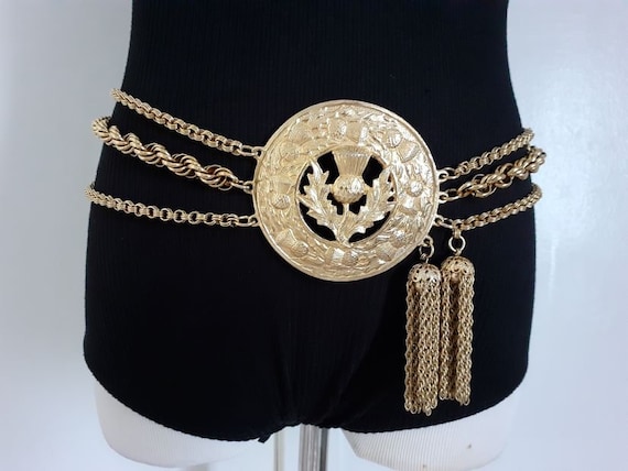 Buy ACCESSOCRAFT NYC 3-strands Chain Shield Medallion  display picture 1
