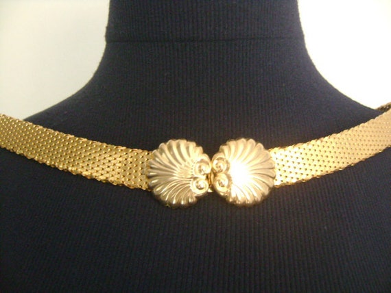 Beautiful Vintage Gold Tone Mesh Fish Scale Waist… - image 3