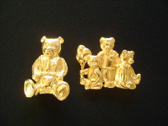 Adorable Vintage Gold Tone Teddy Bear Family Panda With Baby Holding  Balloons Pins Brooches Lot Two Jewelry Accessories a Great Holiday Gift -  Etsy