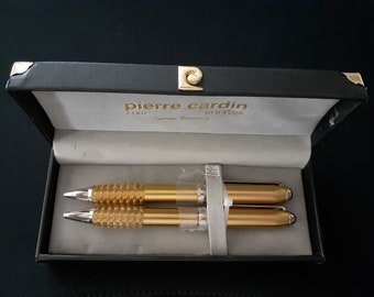 Pierre Cardin Paris New York Piece Gold Tone Chrome Ballpoint