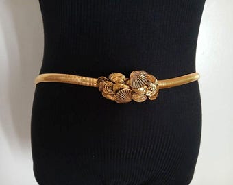Vintage Gold Stretch Snake Chain Belt Clam‎ Shell Buckle Metallic Cinch Belt Vintage Belt Gold Tone Stretch Snake Chain Clam Sea Shell  main image 3