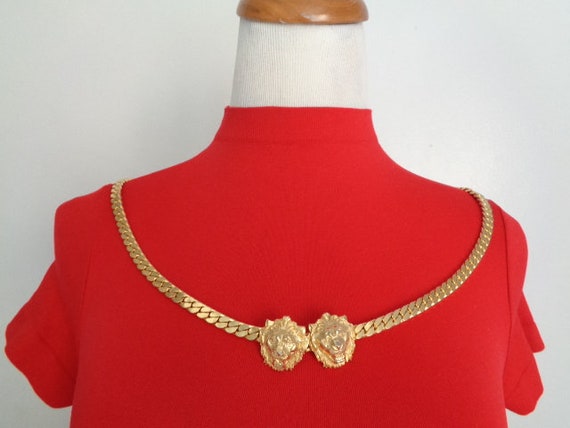 Vintage ACCESSOCRAFT gold lions head chain belt designer runway Vintage Designer Gold Lion Head Stretch Belt Accessocraft  main image 4