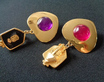 Vtg Liz Claiborne Shine Gold Tone W/Round Ball Magenta Pink Purple Glass Black Enamel Heart Shaped Earrings Romantic Valentine's Day Jewelry