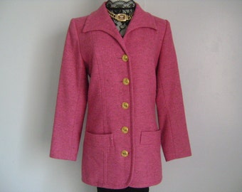 Vintage YSL Yves Saint Laurent Rive Gauche Paris Made In France Pink Magenta Wool Tweed Golden Button Front Jacket Blazer Coat Size 38 8 M-L