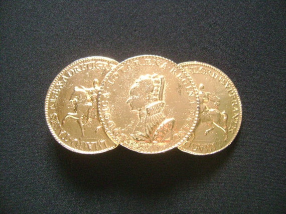 Faux coin gold tone belts Vintage Gold Tone Metal Links Chain Belt With Faux Coin 38  main image 3