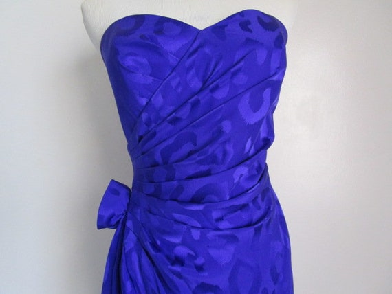 Simply Elegant Vintage A J BARI Gorgeous Cobalt B… - image 3