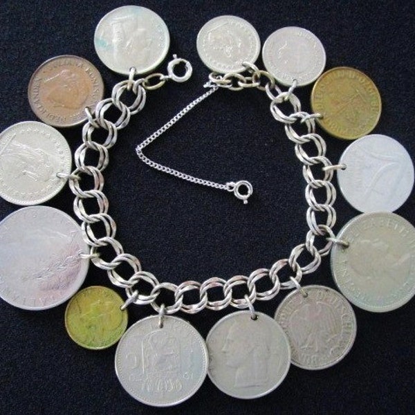 Repvbblica Italiana Italy Netherlands Deutsche Mark Switzerland European Foreign World Different Coins 13 Coin Charm Chain Bracelet Jewelry