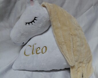 Horse head cushion