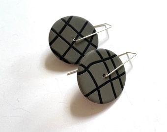Round spinner disc hoop earrings black gray grid earrings kinetic circle spin earrings.