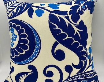 Navy Blue, and Off White 18x18 Exotic tropical Pillow Cover, Decorative Throw Floral. Pattern varies based on size.