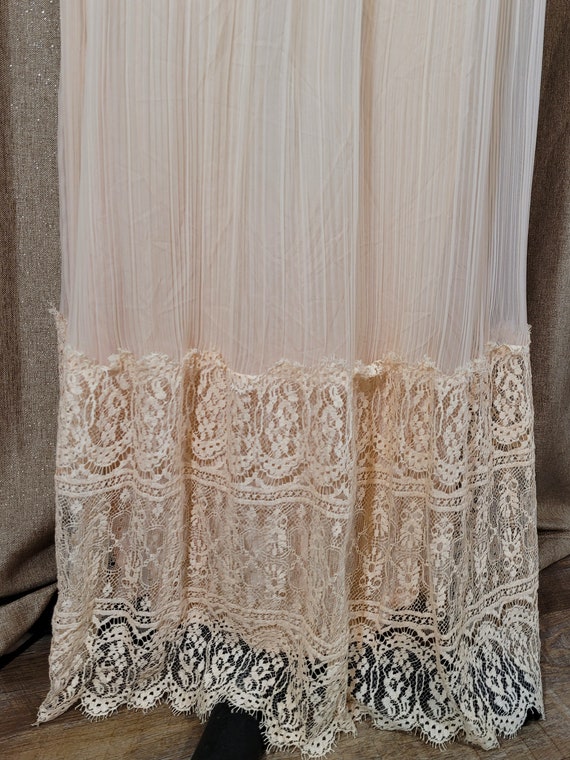 Vintage 1970s Soft Peachy Pink Pleated Chiffon Dr… - image 3