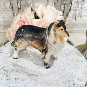 Aydinids Dog Figurine Collie Dog Figurine Figures Realistic Pet Dog Figures Simulated Dog for Christmas Birthday Gift Party Decoration, Collie