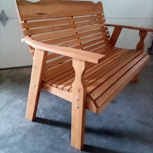 Amish Crafted 4&#39;  and 5&#39; Cedar Bench